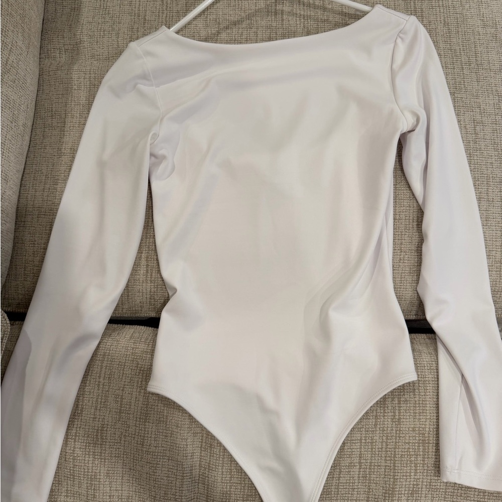 Express White Long Sleeve Bodysuit contour